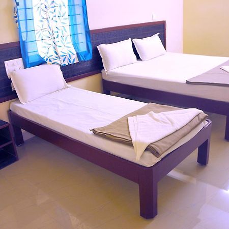 Ksr Grands Hotel Tirupati Exterior photo